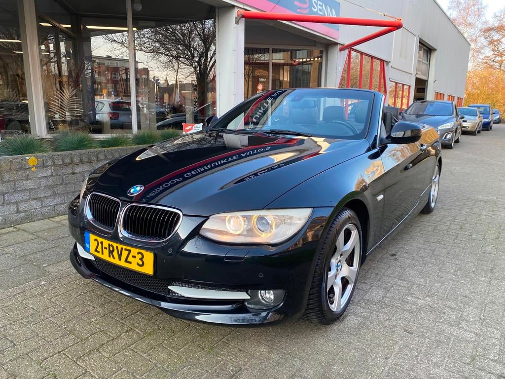 BMW 3-serie Cabrio 320i - Automaat - Facelift 2010 - Inr Mog, Automaat, Euro 5, Achterwielaandrijving, Zwart
