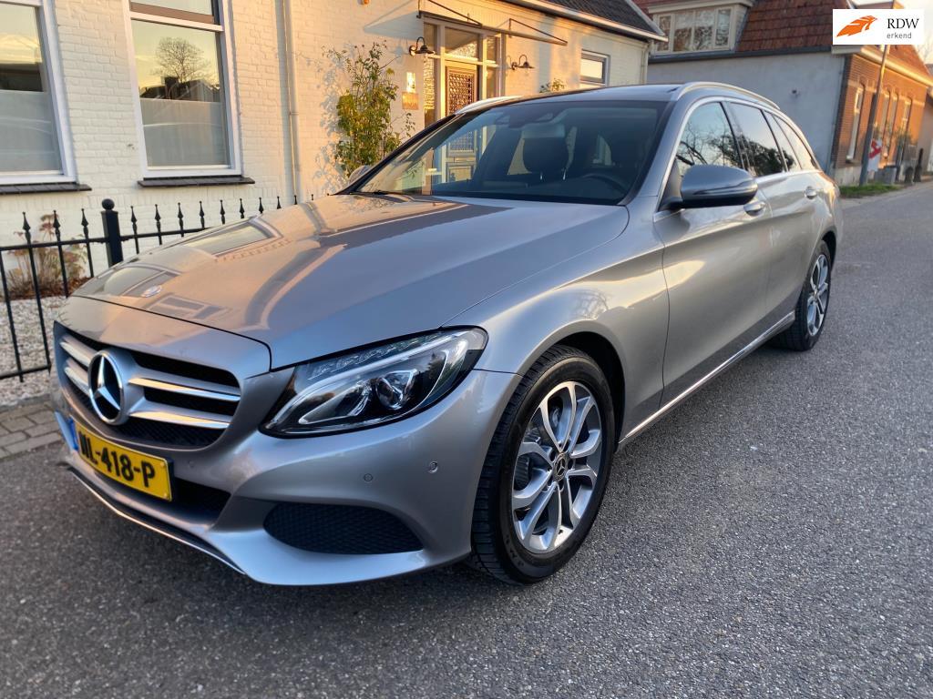 Mercedes-Benz C-klasse Estate 180 PrestigeAut,Panoramadak,Me, Automaat, Achterwielaandrijving, 750 kg, 1400 kg