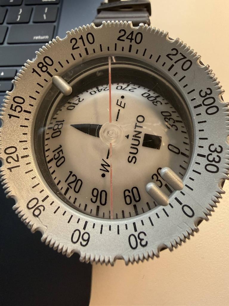 Suunto Kompas SK-7, Ophalen of Verzenden, Zo goed als nieuw, Overige typen