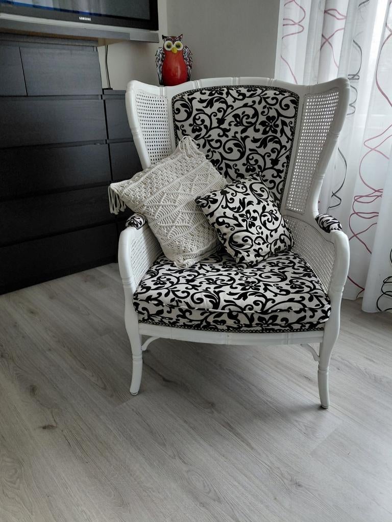 2 Franse fauteuils, opnieuw bekleed en gespoten, Ophalen of Verzenden