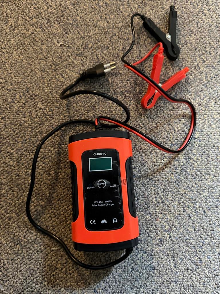 Auranic Scooter/motor/auto Acculader, Auto diversen, Jumpstarters, Ophalen, Gebruikt