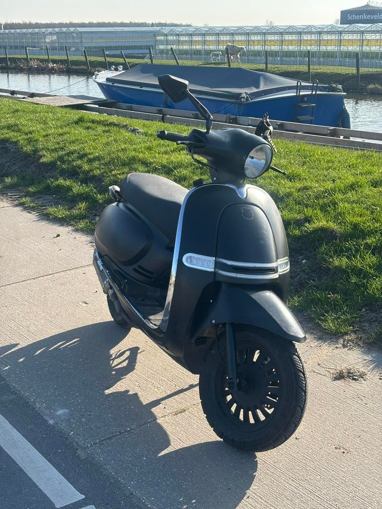 WAARDEPEILING - GTS Bellavista 72cc (2018), Gebruikt, Benzine, Ophalen, Overige merken