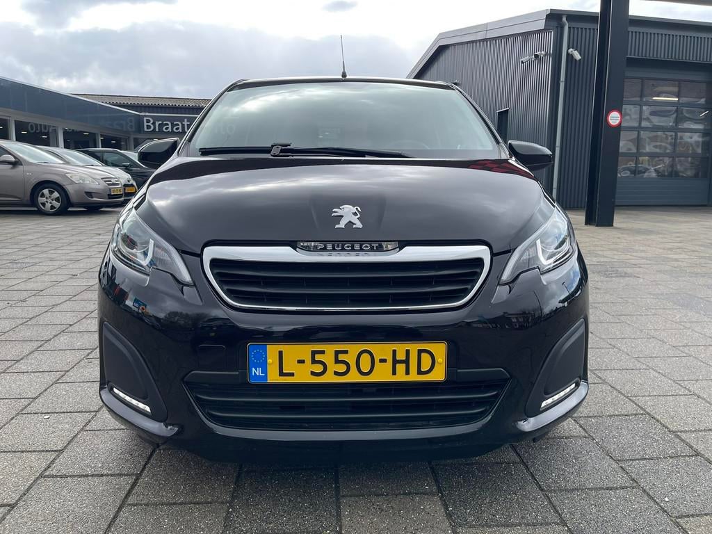 Peugeot 108 1.0 l CARPLAY l CAMERA l AIRCO l RIJKLAAR!, Voorwielaandrijving, Stof, Gebruikt, Euro 6