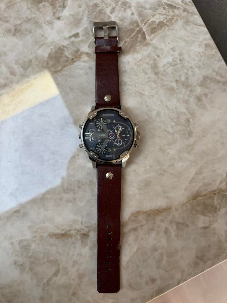 Diesel horloge, Sieraden, Tassen en Uiterlijk, Horloges | Heren, Overige merken, Polshorloge, Ophalen of Verzenden, Leer