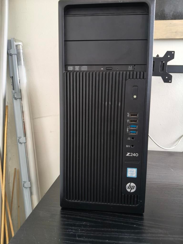 HP Z240 Workstation – Krachtige en betrouwbare desk, Ophalen of Verzenden, Zo goed als nieuw, Gaming, 3 tot 4 Ghz