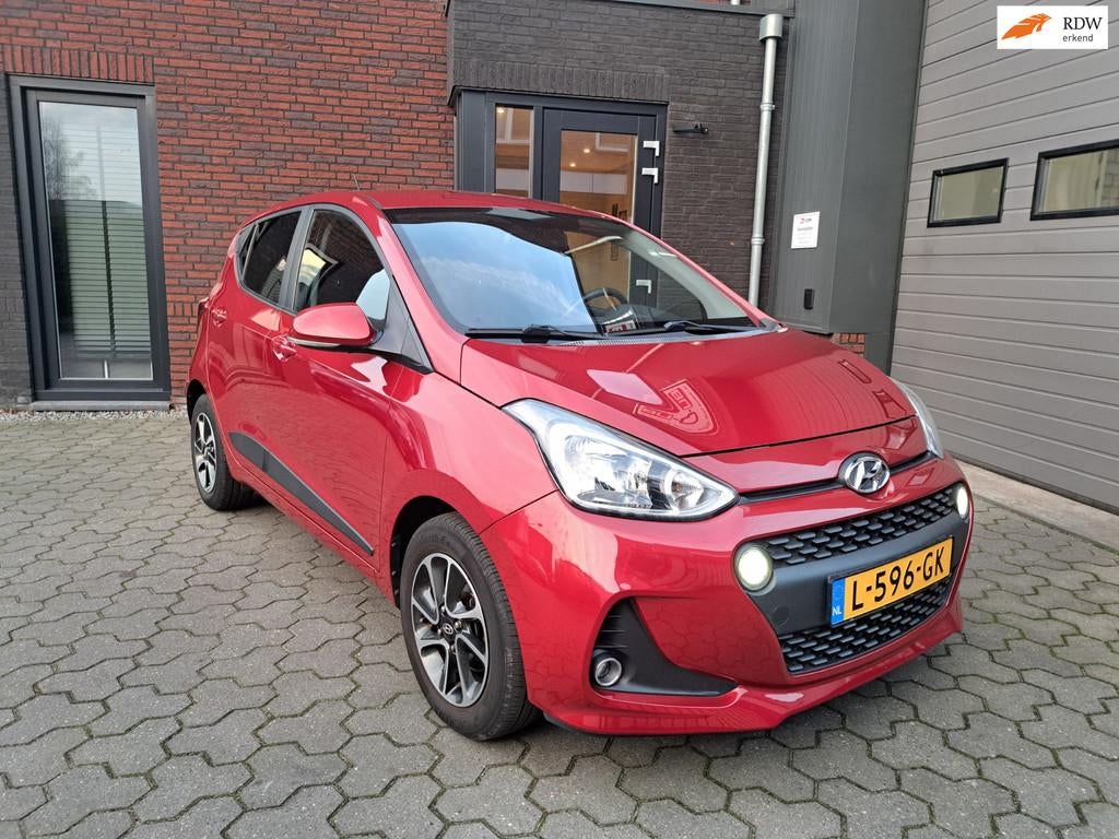 Hyundai I10 1.0i i-Motion Comfort Automaat, Auto's, Stof, Gebruikt, Bedrijf, 927 kg