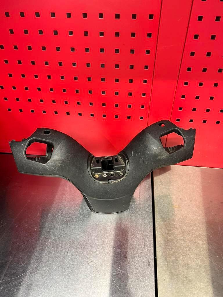 Piaggio MP3 2014+ facelift stuurkappen gebruikt, Ophalen of Verzenden, Piaggio, Info@piaggio.com, Italie