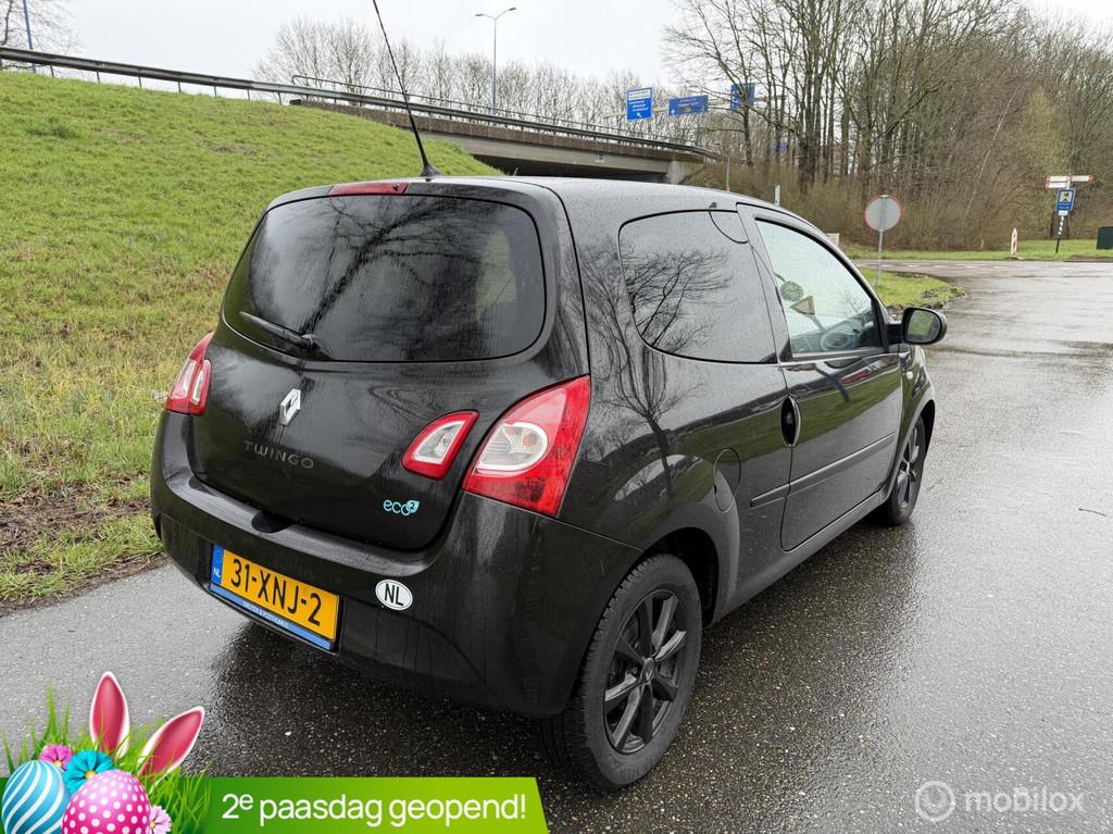Renault Twingo 1.2 16V Collection*NEW APK 02/27*AIRCO*CRUISE, Voorwielaandrijving, Gebruikt, Zwart, 4 cilinders