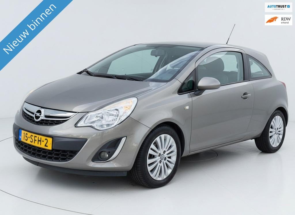 Opel Corsa 1.2 EcoFlex Cosmo LPG G3 Airco|Cruise|Nieuw apk!, Auto's, Opel, Voorwielaandrijving, Euro 5, Gebruikt, Zwart