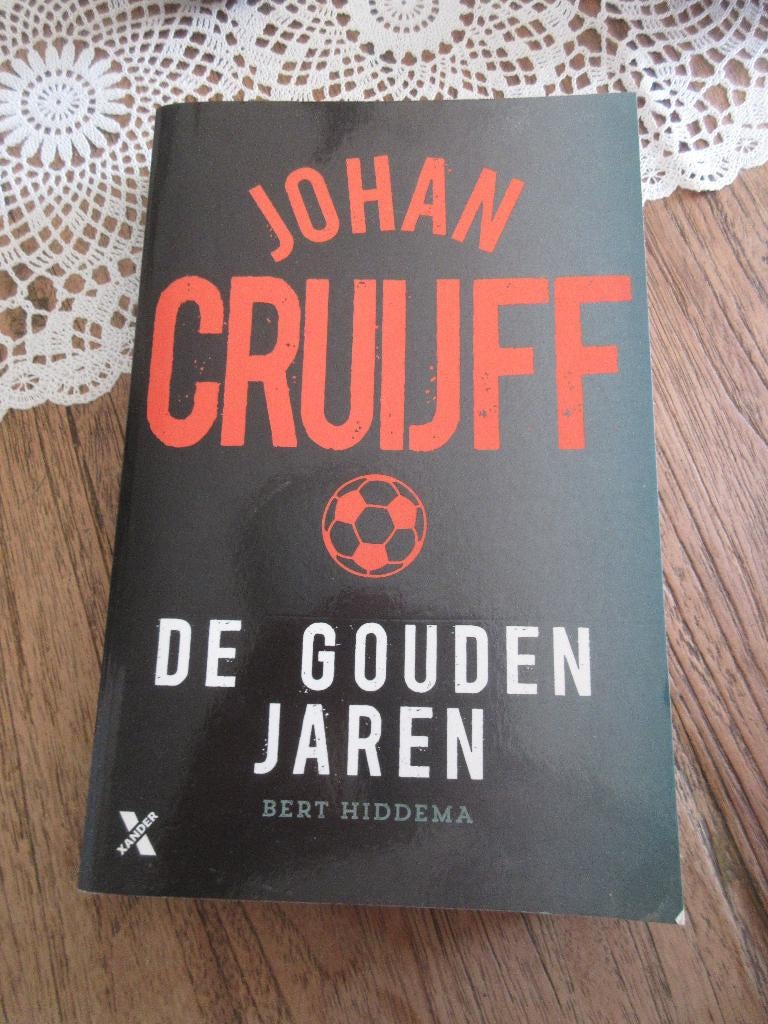 Johan Cruijff. De gouden jaren. Bert Hiddema, Boeken, Ophalen of Verzenden, Zo goed als nieuw, Bert Hiddema, Sport