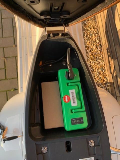 Accu + lader voor Etalian Retro, Ophalen of Verzenden, Nieuw, Elektrisch, Overige merken