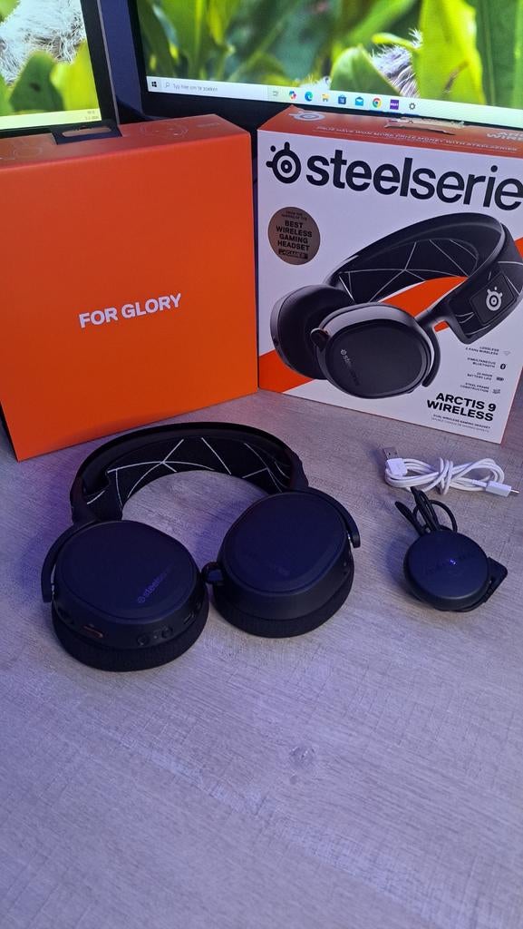 Steelseries Arctis 9 wireless koptelefoon, Computers en Software, Headsets, Zo goed als nieuw, Over-ear, Draadloos, Gaming headset