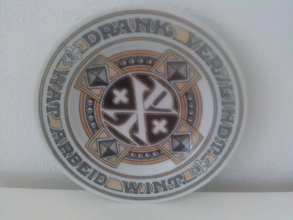 Tekstbord: Drank verslindt wat arbeid wint, Ophalen of Verzenden