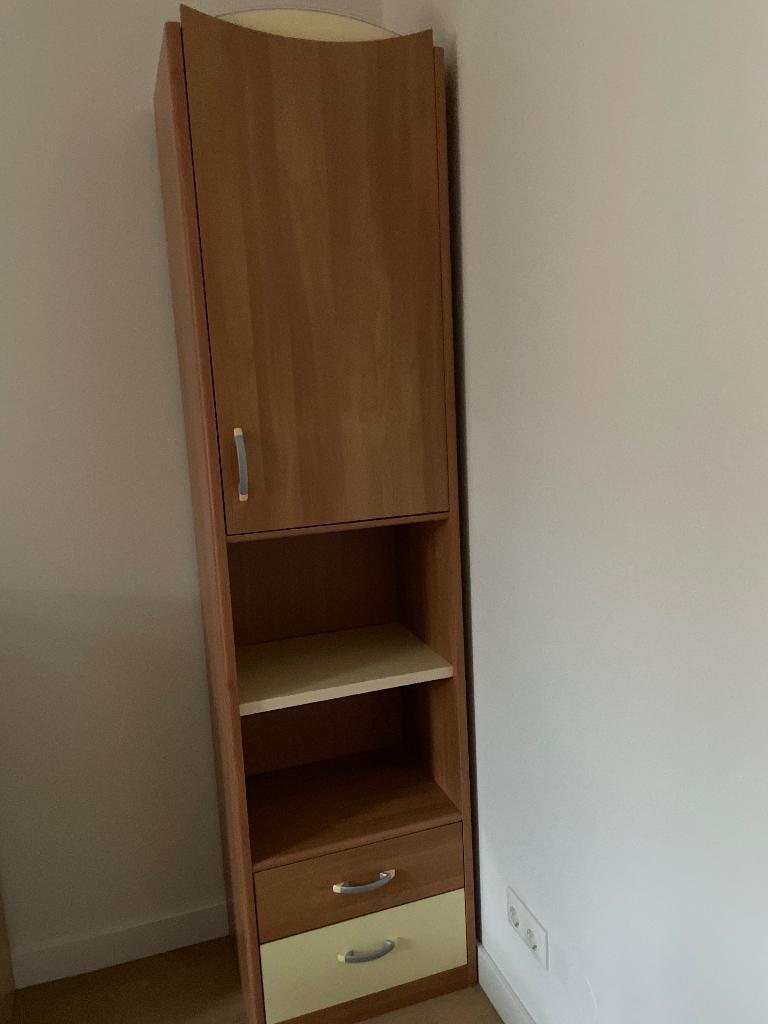 Hoge smalle kast, Ophalen, Minder dan 50 cm, Zo goed als nieuw, 150 tot 200 cm