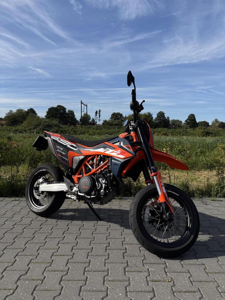 KTM 690 SMC R SMC-R ABS 2023 Remus KTM Powerparts 1e Eigenaa - foto 3