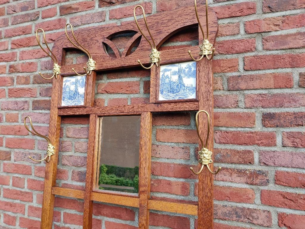 Antieke eiken staande  kapstok 200 x 70 cm  voor € 24,50, Ophalen