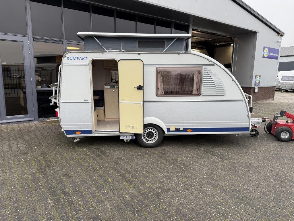 Kip Kompakt Special 37 KK Langslaper + Zit 680KG + Mover, Kip, Bedrijf, Treinzit, Tot en met 3