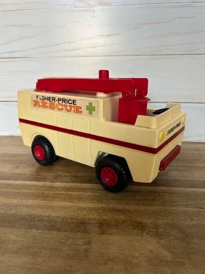 Vintage 1974 Fisher Price rescue vehicle, Ophalen of Verzenden, Gebruikt, Auto of Voertuig