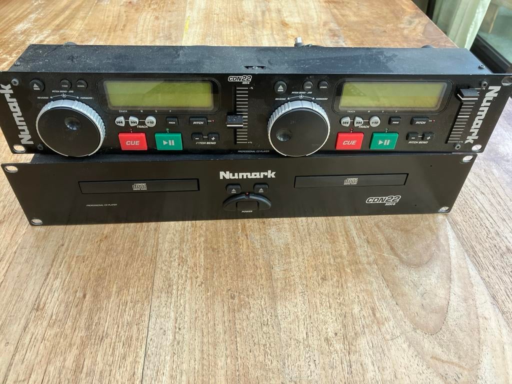 Numark cdn 22 mk4 Dubbele CD Speler met Pitch -, Muziek en Instrumenten, Dj-sets en Draaitafels, Ophalen, Gebruikt, Dj-set, Numark