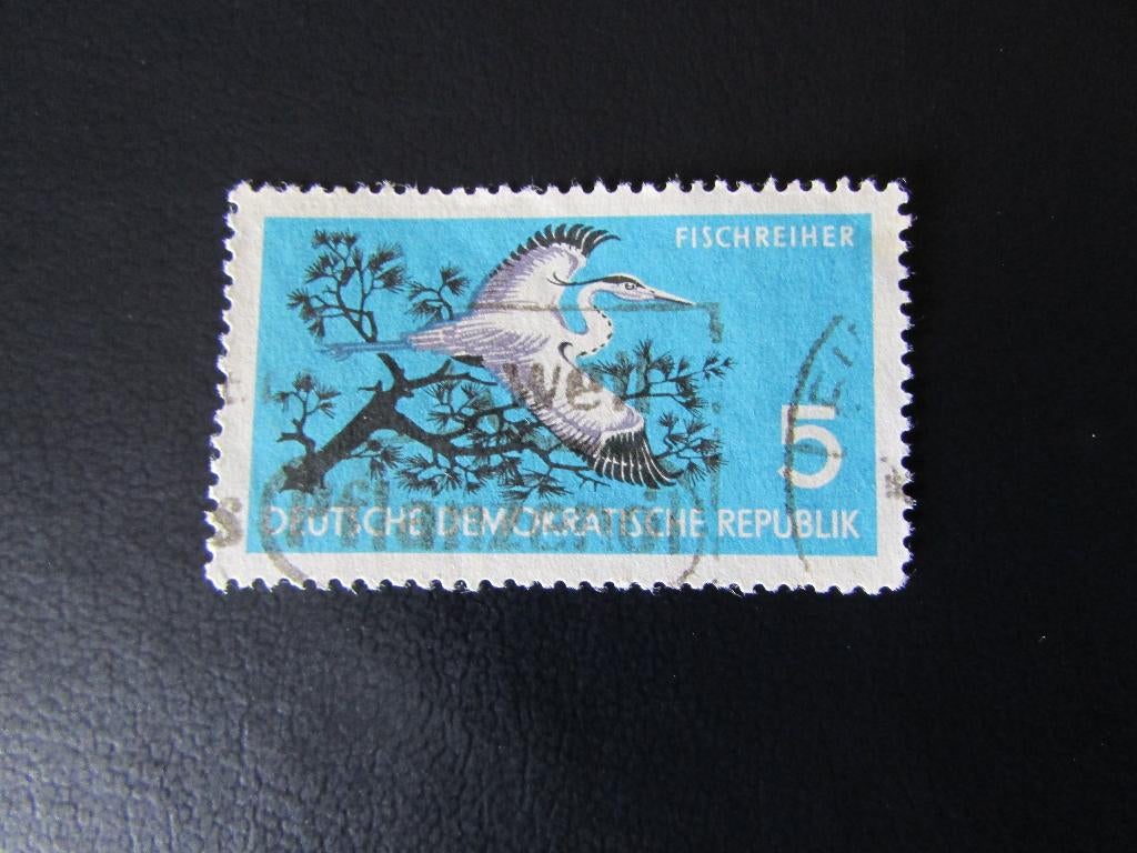 Postzegel Vogel: Blauwe Reiger uit de DDR, Ophalen of Verzenden, Gestempeld, Dier of Natuur