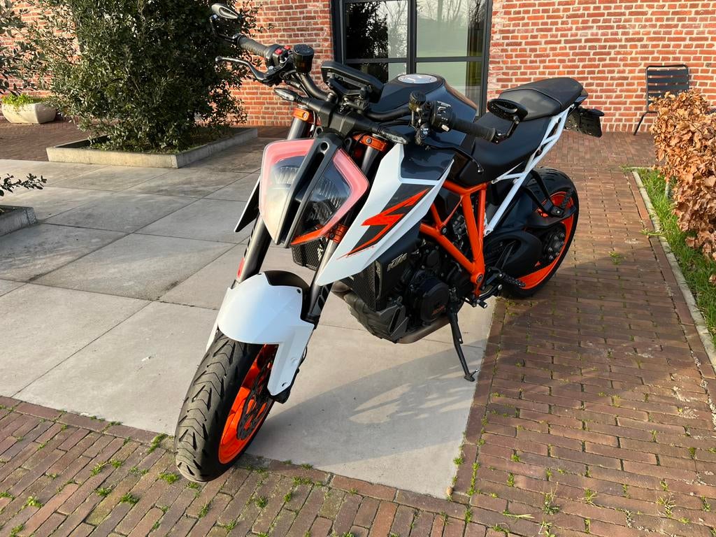 1290 Superduke keyless trackpack vol opties, Motoren, 2 cilinders, Motorrijbewijs A, 1301 cc, Particulier