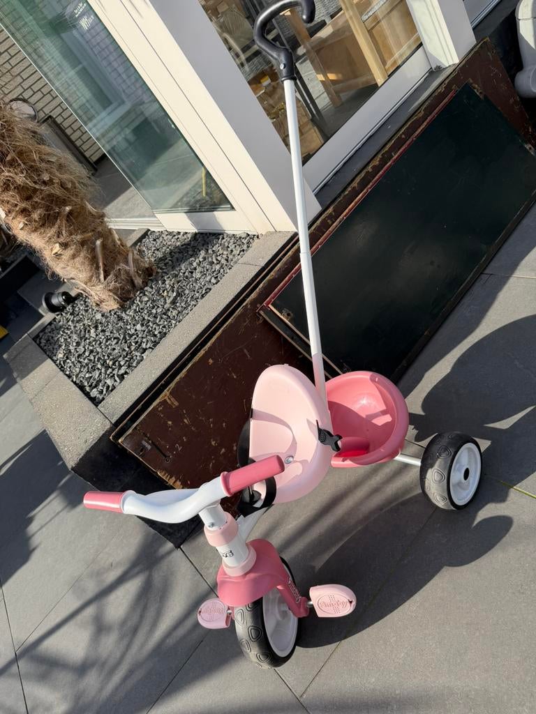 Smoby driewieler fiets met duwstang, Ophalen, Zo goed als nieuw, Duwstang