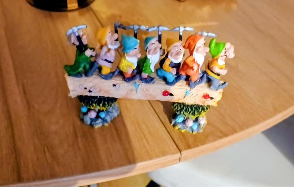 Disneybeeldje Zeven dwergen., Ophalen of Verzenden