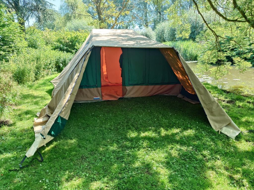 Bungalow tent te koop, Caravans en Kamperen, Ophalen, Zo goed als nieuw, Tot en met 3