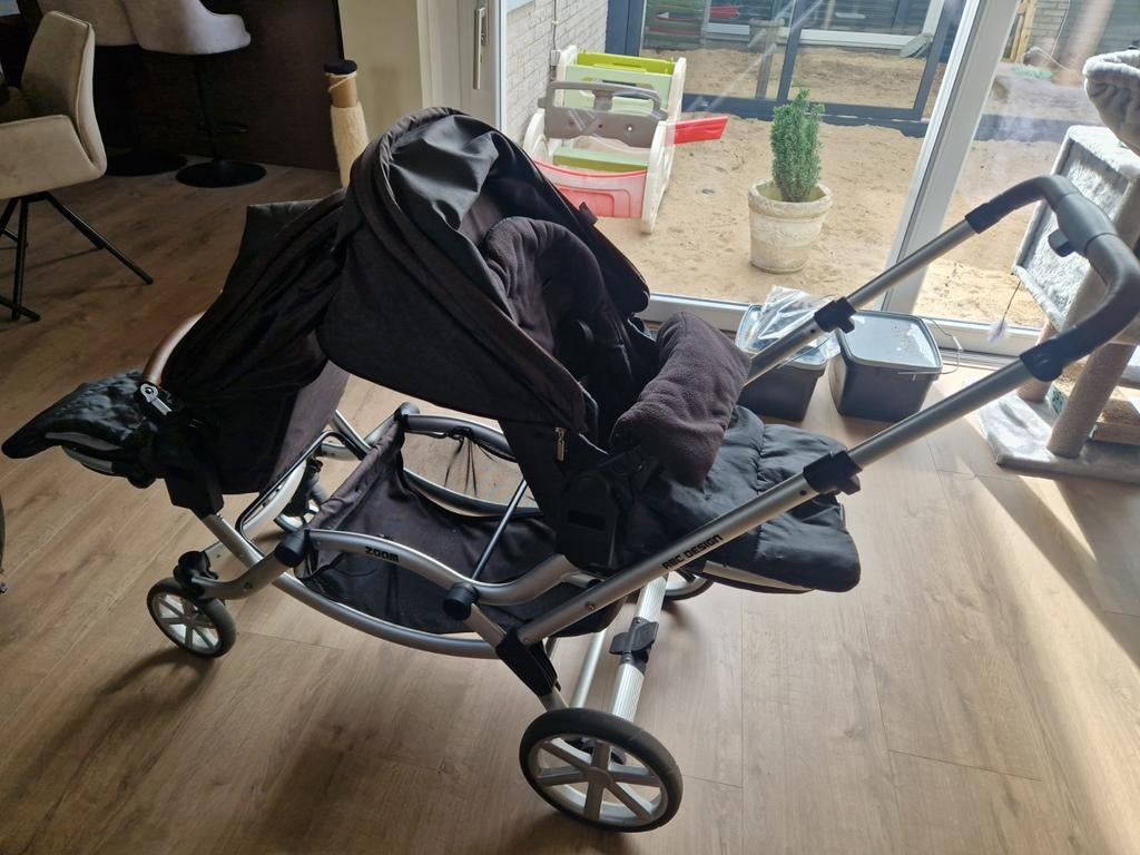 Tweelingwagen - Makkelijk inklapbaar, verstelbaar, Kinderen en Baby's, Kinderwagens en Combinaties, Gebruikt, Verstelbare duwstang