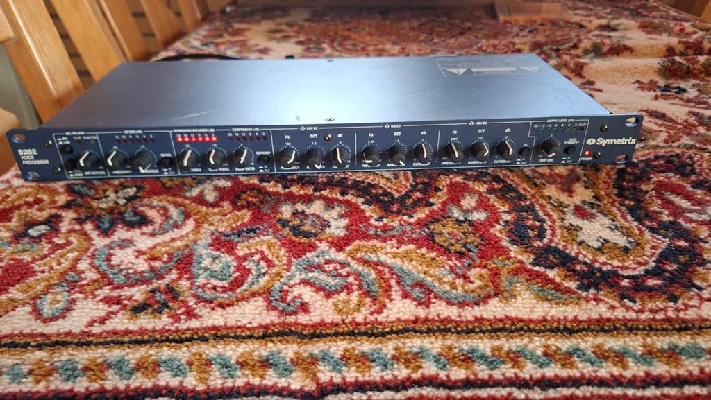 Symetrix 528 e, Audio, Tv en Foto, Professionele Audio-, Tv- en Video-apparatuur, Ophalen of Verzenden, Audio