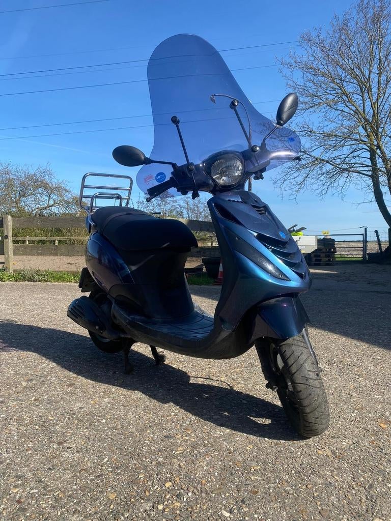 Piaggio Zip snorbrommer, Ophalen, Benzine, Zip