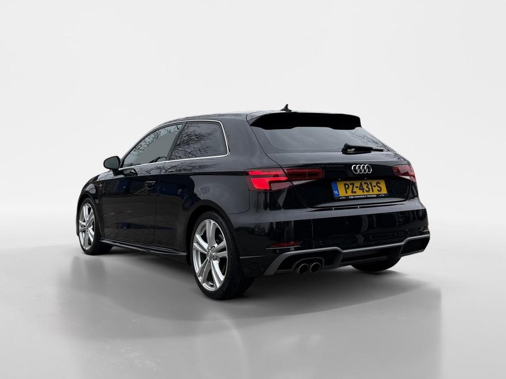 Audi A3 1.5 TFSI CoD Sport S Line Edition Automaat, 4 cilinders, 150 pk, Leder en Stof, Zwart