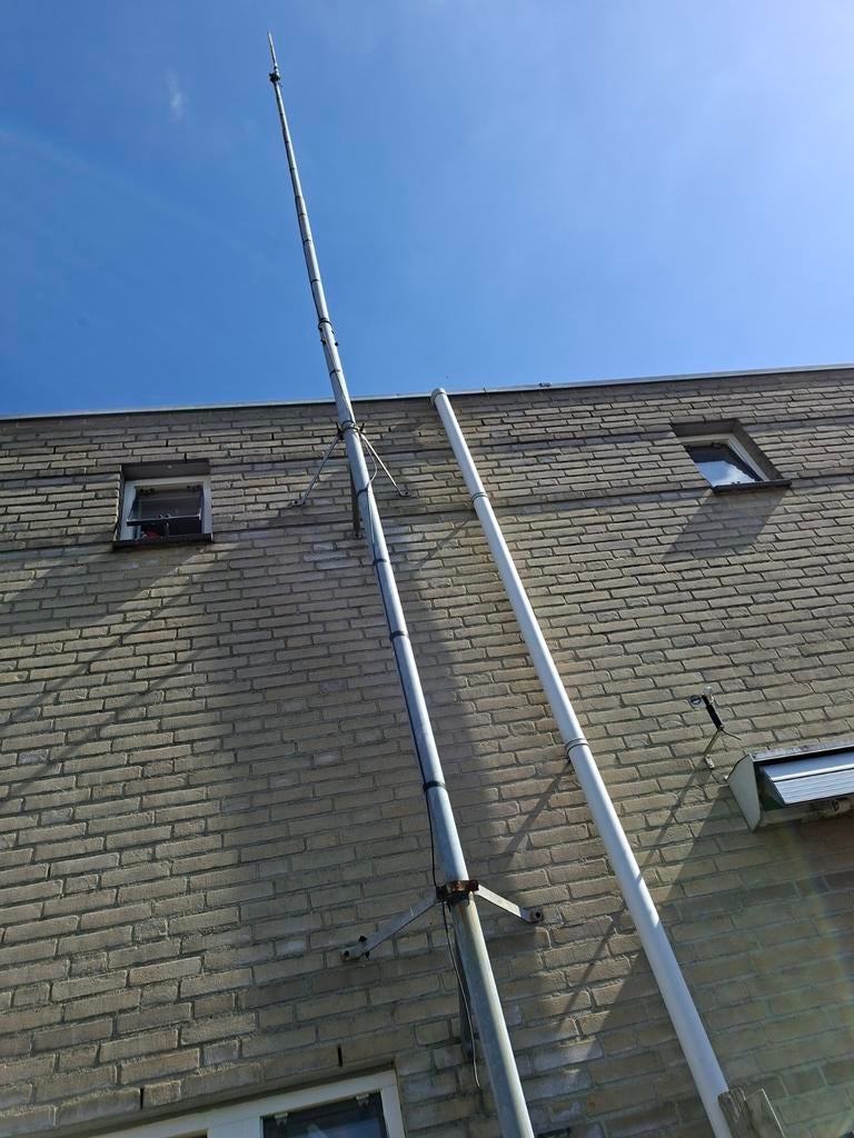 Grote stijgpijp / mast voor antenne of vlag, Ophalen, Mast