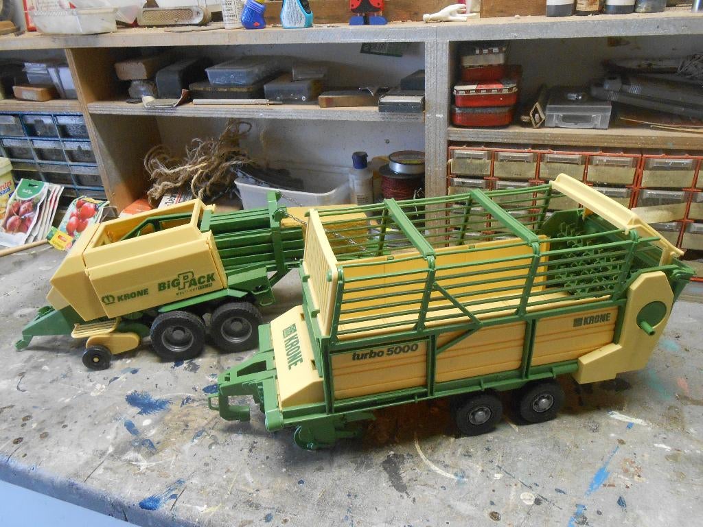 Bruder, diverse voertuigen., Ophalen of Verzenden, Zo goed als nieuw