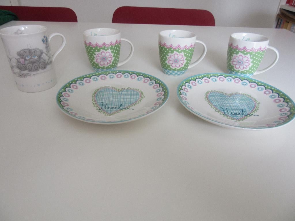 Senseo-Mokjes 'Lofjuuw'+Schoteltjes en Mok 'Forever Friends', Overige materialen, Ophalen of Verzenden, Zo goed als nieuw, Bord(en)