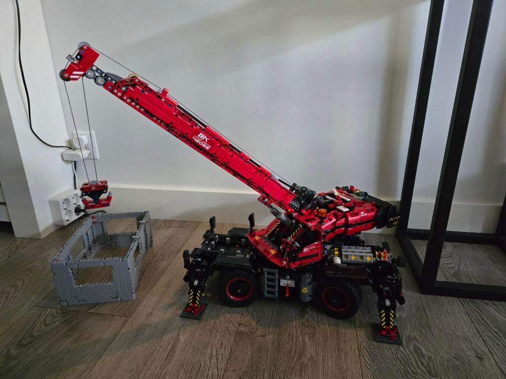 LEGO Technic Kraanwagen 42082, Ophalen of Verzenden, Zo goed als nieuw, Complete set, Lego