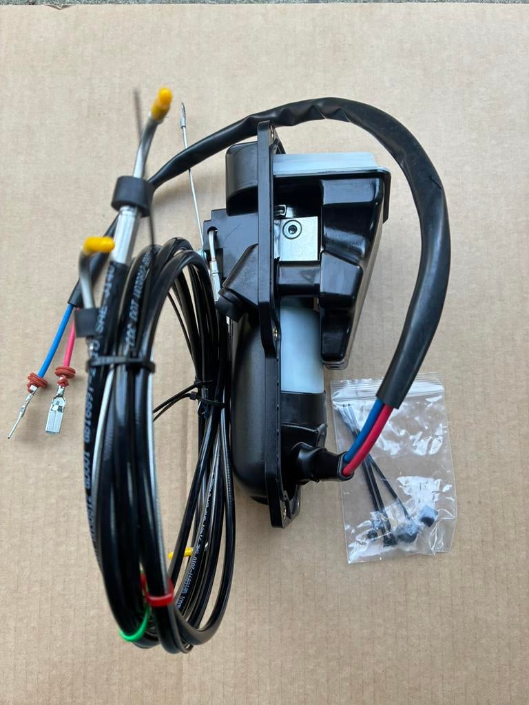 Volvo Penta vervangings trimpomp SX-A en DPS-A, Ophalen, Nieuw, Motor en Techniek