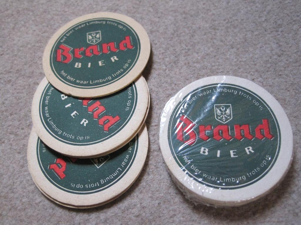 div.Brand bier viltjes+asbak, Ophalen of Verzenden, Nieuw, Viltje(s), Brand