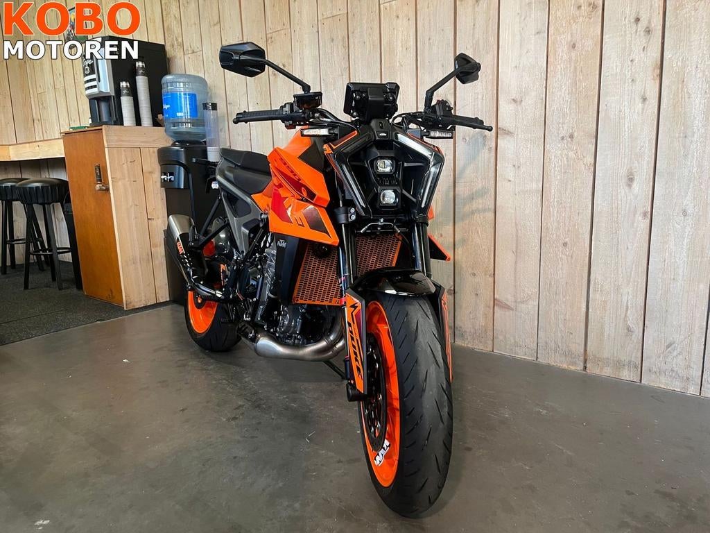 KTM 990 DUKE (bj 2024) - foto 2