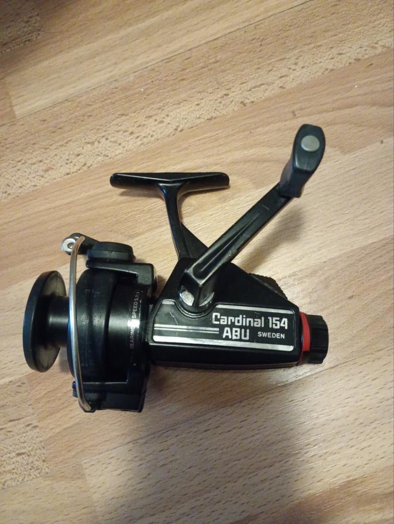 Abu cardinal 154 molen, penvissen, oldschool, karper, Ophalen of Verzenden, Gebruikt, Molen