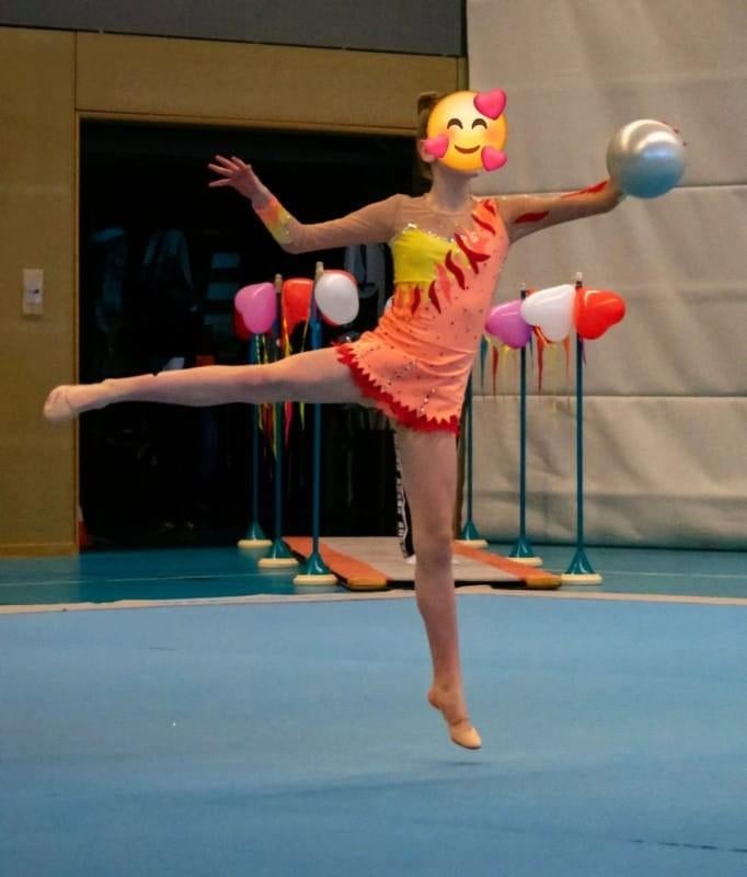 ritmische gymnastiekpakje  mt 140/146, Overige typen, Oranje, Ophalen of Verzenden, Onbekend