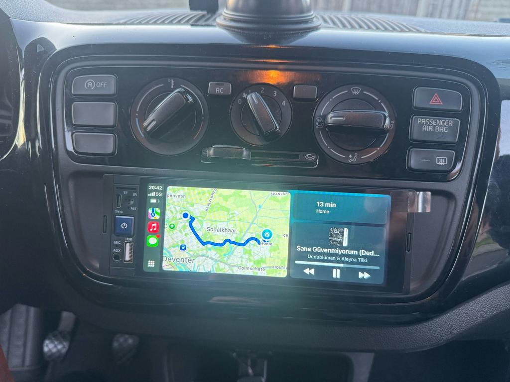 Skoda Citigo 2011-2016 Navigatie Carplay en Android Auto, Auto diversen, Ophalen of Verzenden, Zo goed als nieuw