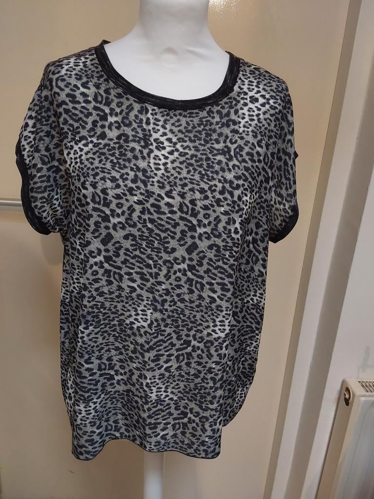 Prachtige top van Summum Woman maat 42, Summum, Zwart, Zo goed als nieuw, Shirt of Top