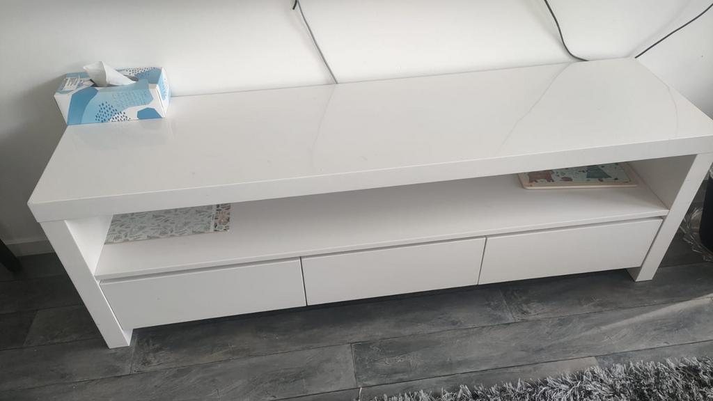 Diverse meubels: Salontafel, Eettafel, TV Kast, Huis en Inrichting, Tafels | Eettafels, Gebruikt, Ophalen