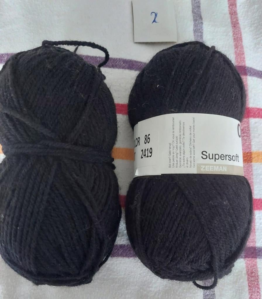 2 zeeman bollen wol zwart (Supersoft), Ophalen of Verzenden, Zwart