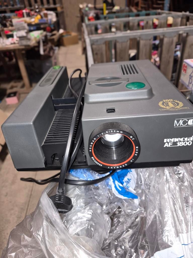 Dia projector - Reflecta AE 1800, Ophalen of Verzenden, Nieuw