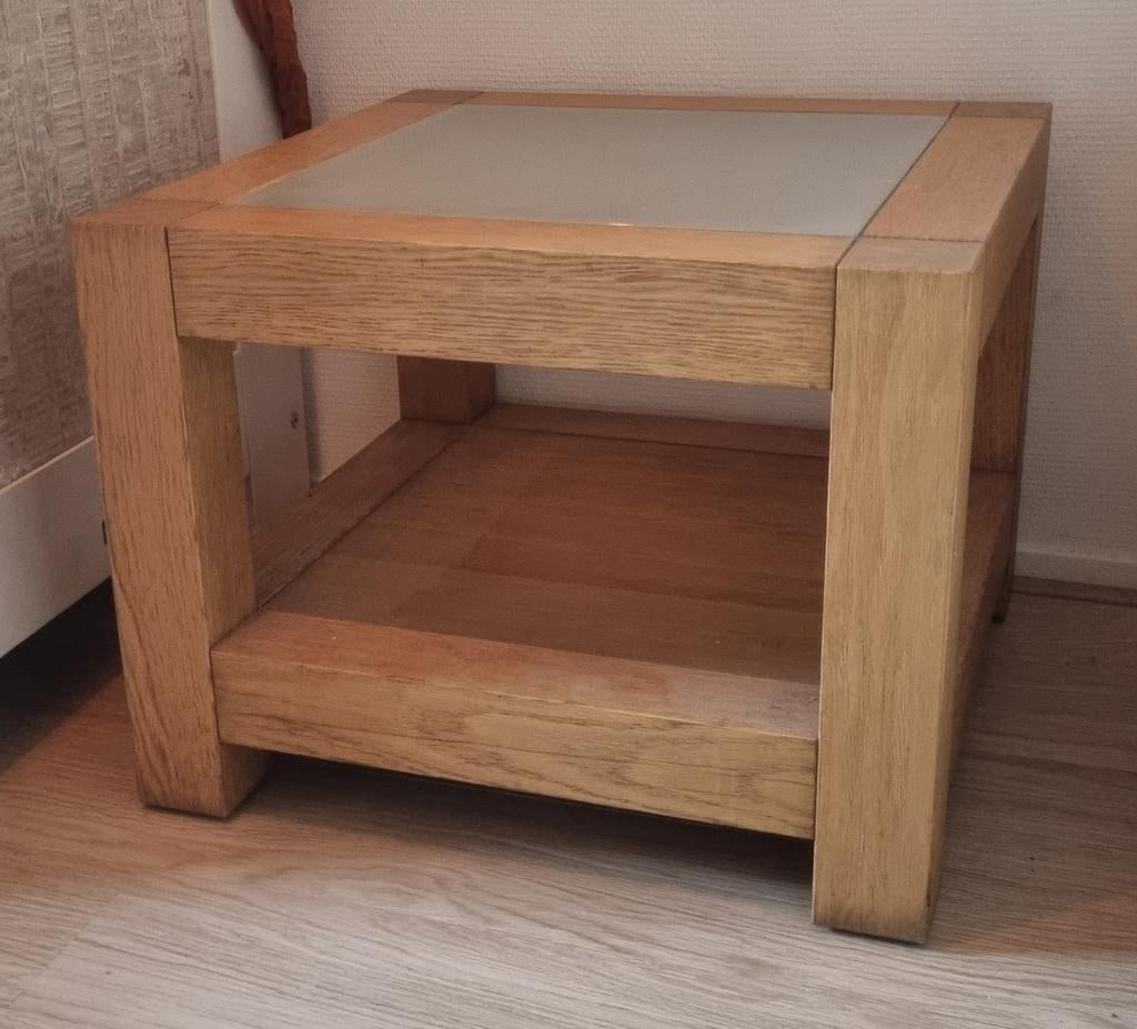 Bijzettafel/salontafel massief eiken, Ophalen, Minder dan 45 cm, Vierkant, 55 tot 75 cm
