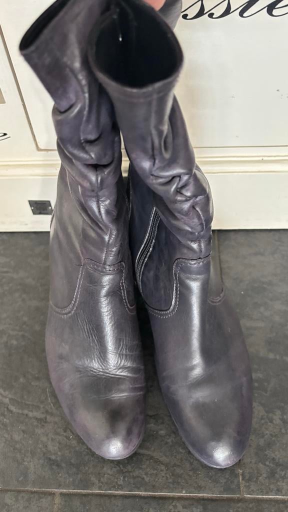 Donkerpaarse Gabor laarzen in goede staat, Ophalen of Verzenden, Gedragen, Overige kleuren, Lage of Enkellaarzen