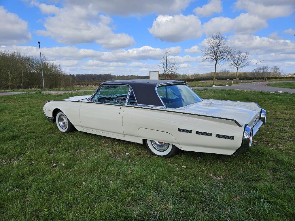 Ford Thunderbird 1962, Auto's, Automaat, Achterwielaandrijving, Beige, Leder