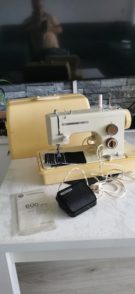 Naaimachine LEWENSTEIN 660 werkt goed, Ophalen of Verzenden, Zo goed als nieuw, Naaimachine, Overige merken